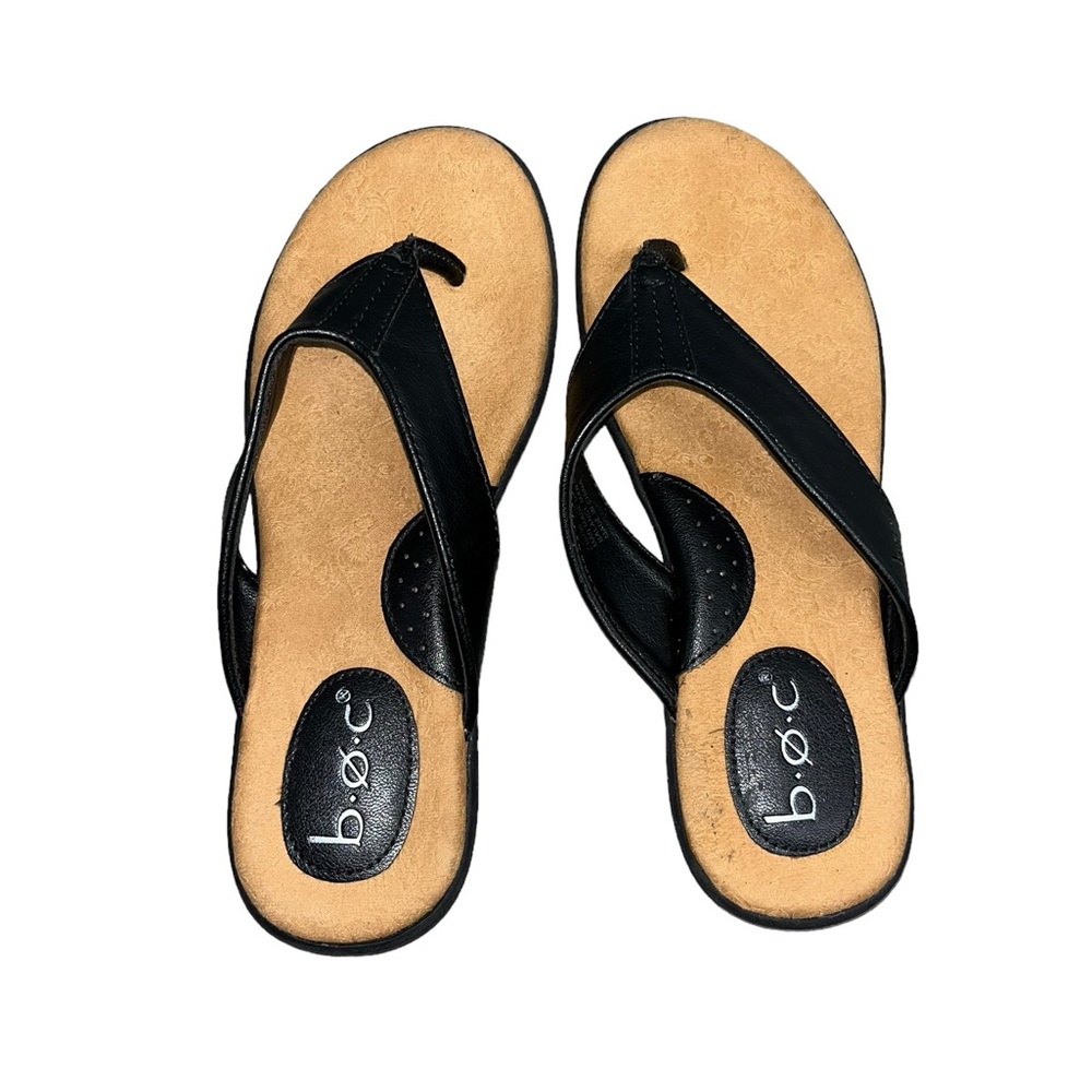 b.o.c. Aimee Flip Flop Sandal in Black- Like New - Picture 3 of 6
